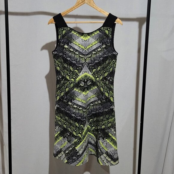 Kenneth Cole New York dress snake skin print sleeveless fit and flare neon green - Picture 5 of 14